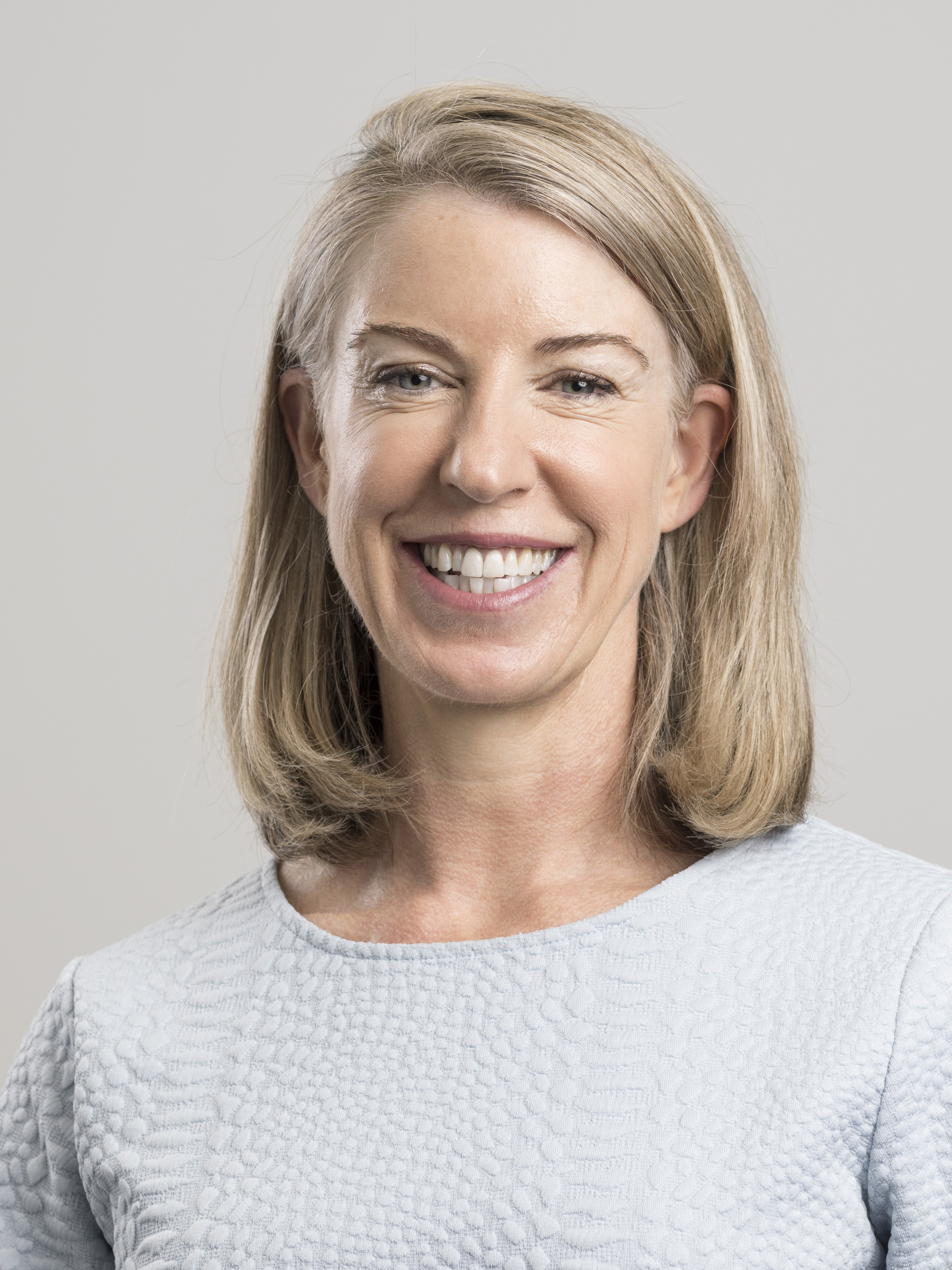 An image of Dr Sarah Whitelaw